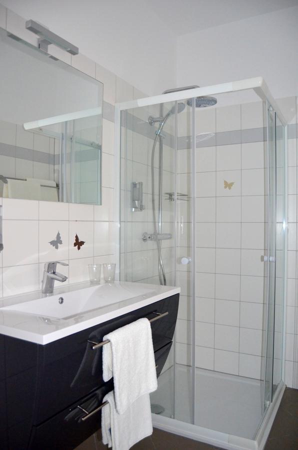 Pension Zum Strell Hollabrunn Extérieur photo